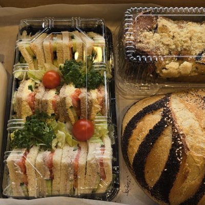 Deluxe Purim Box